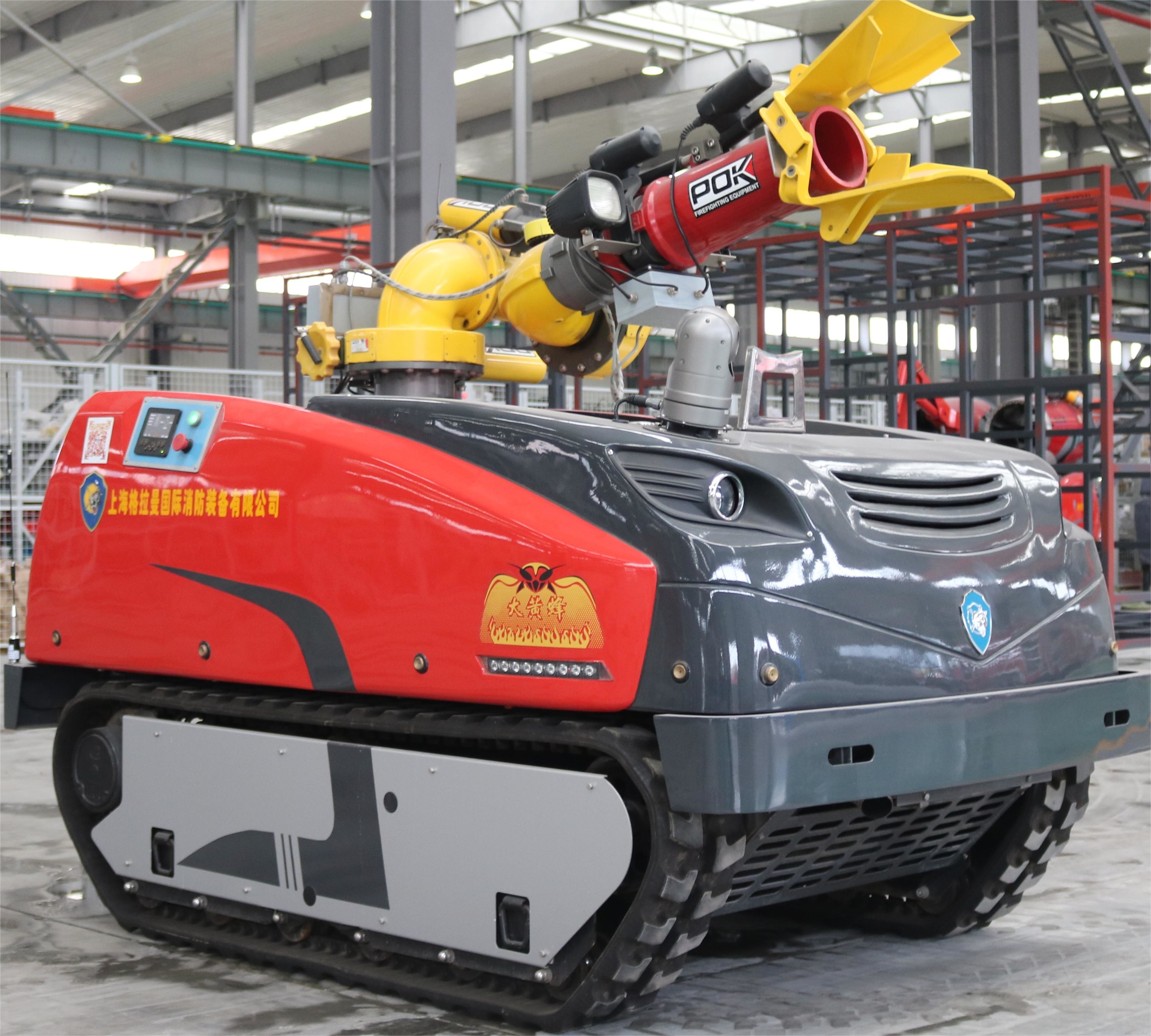 RXR-M180D Robotic Fire Fighting Vehicle 1860kg Fire Prevention Robot